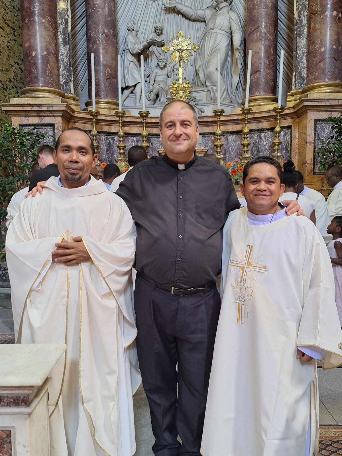 Ordenaciones y Profesión Solemne en Roma